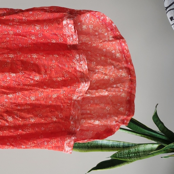 Free People hi-lo tee - Picture 2 of 8